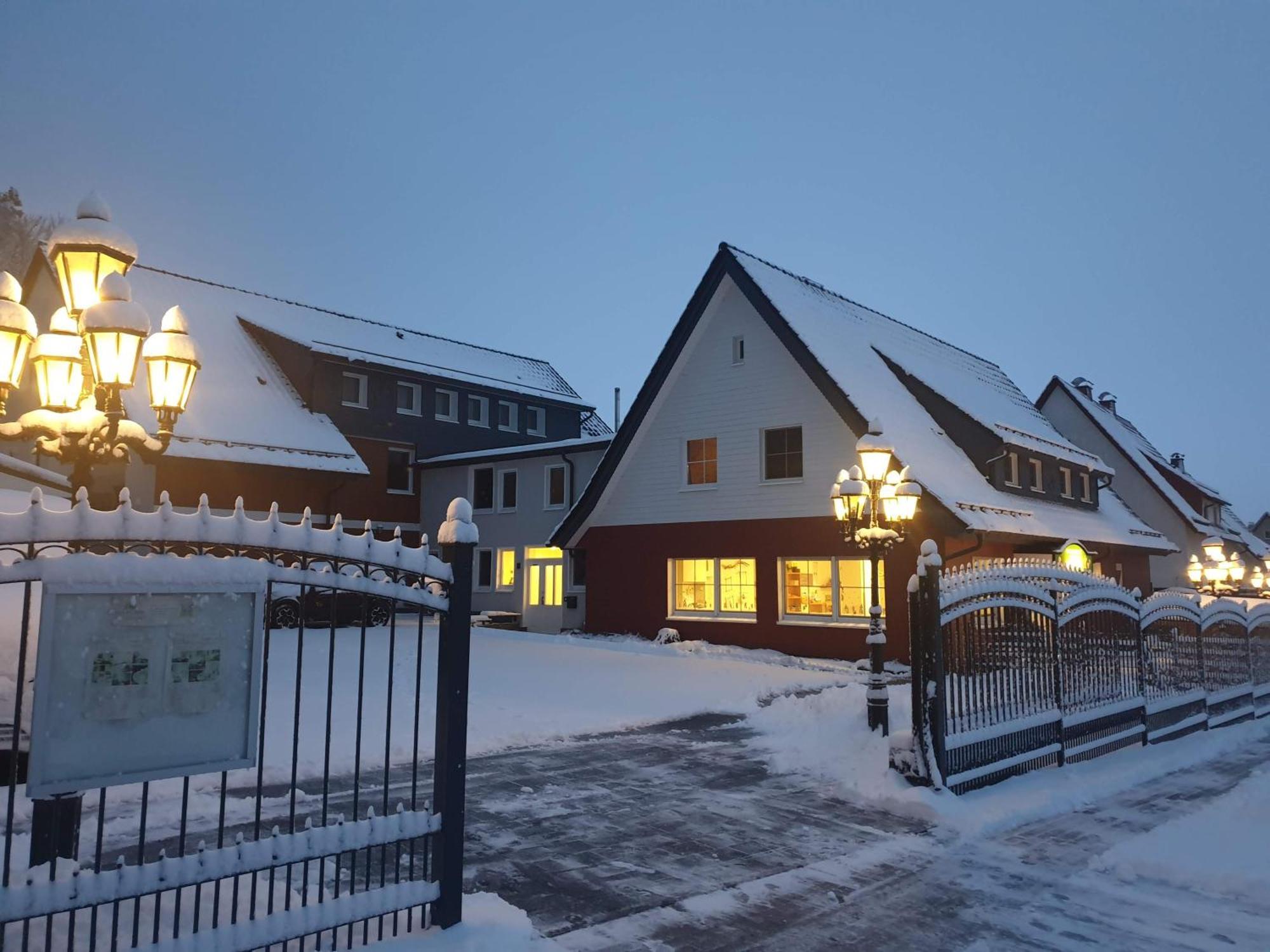 Fewo Herbst In Der Villa Waldrand Mit Luxus Bad Bad Wünnenberg エクステリア 写真